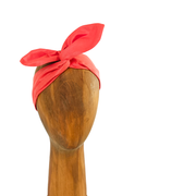 bandeau cheveux armature métal orange de la marque écoresponsable La Machine à récup qui revalorise des tissus avec la participation d'ateliers solidaires.