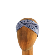 bandeau twist made in France de la marque écoresponsable La Machine à récup qui revalorise des tissus avec la participation d'ateliers solidaires.