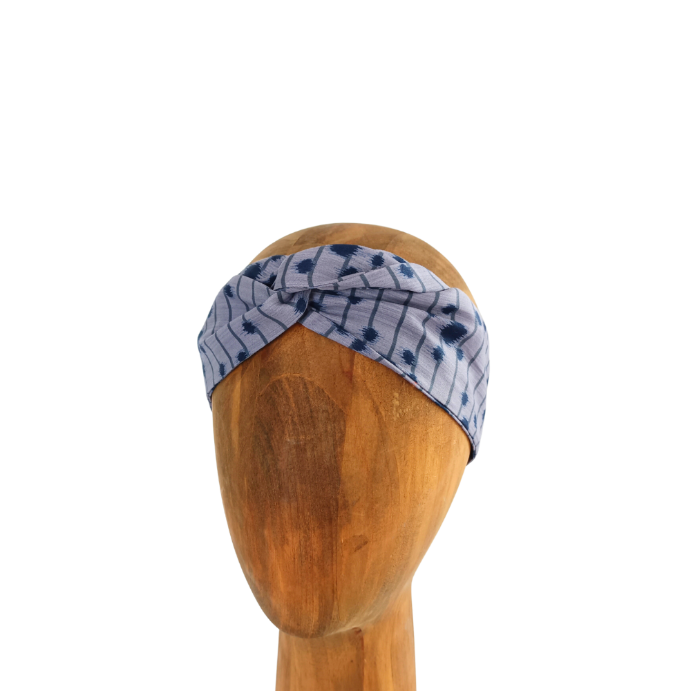 bandeau twist made in France de la marque écoresponsable La Machine à récup qui revalorise des tissus avec la participation d'ateliers solidaires.