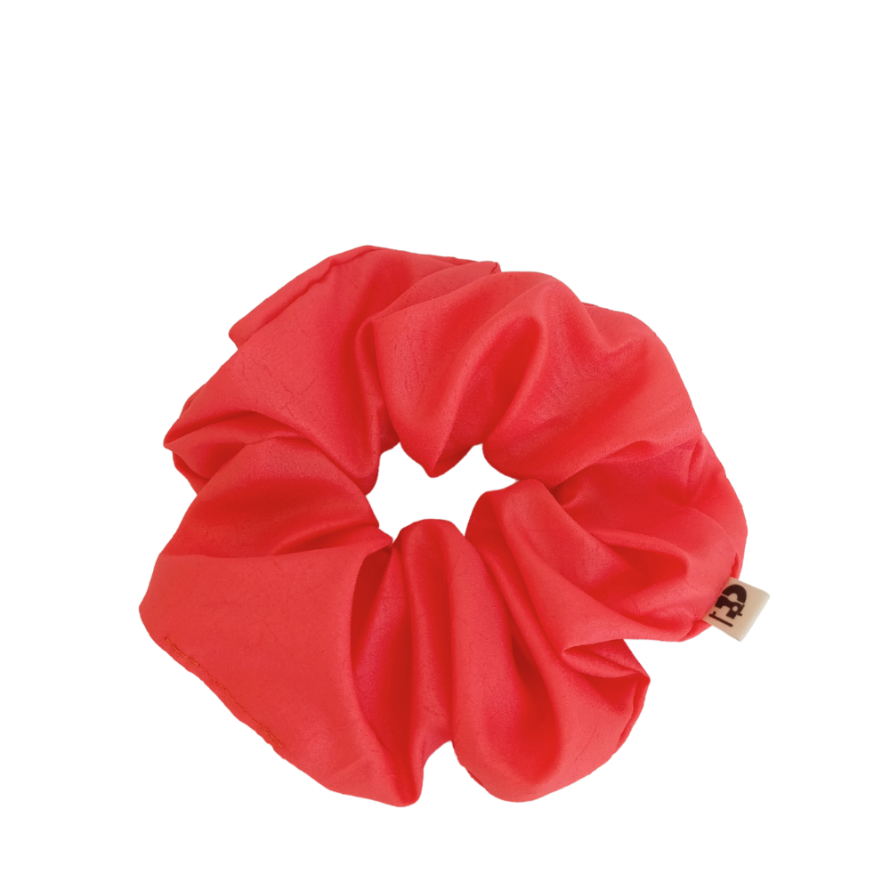 le chouchou mode responsable de la Machine à récup' est un accessoire taillé dans des tissus revalorisés et conçu avec  la participation d'ateliers de couture solidaire