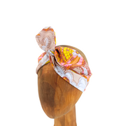 La Machine à récup' propose des accessoires écoresponsables et upcyclés cousus avec la participation d'ateliers de couture solidaires, comme ce headband armature femme