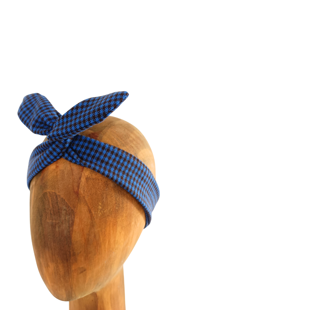 La machine à récup' avec ses accessoires cheveux écoresponsables et éthiques vous propose des idées de coiffure avec bandeau 