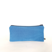 pochette upcyclée colorée, pochette de rangement, trousse de rangement , trousse upcyclée, pochette écoresponsable, trousse surcyclée, accessoire upcyclé, accessoire mode,   production upcycling, fabriquée en France avec des tissus issus du réemploi, pochette upcyclée colorée, pochette de rangement, trousse de rangement , trousse upcyclée, pochette issue de tissus revalorisés